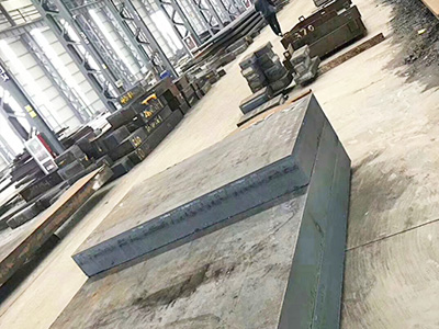 鋼板割方、分條